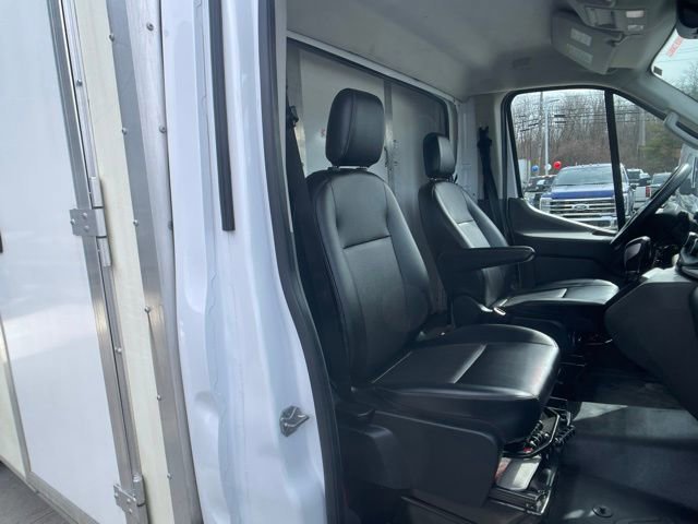Certified 2022 Ford Transit 350 DRW image 30