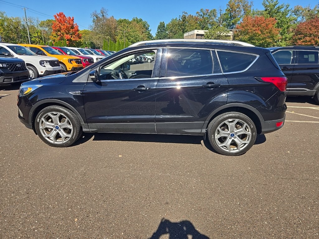 Certified 2019 Ford Escape Titanium AWD/4WD image 9