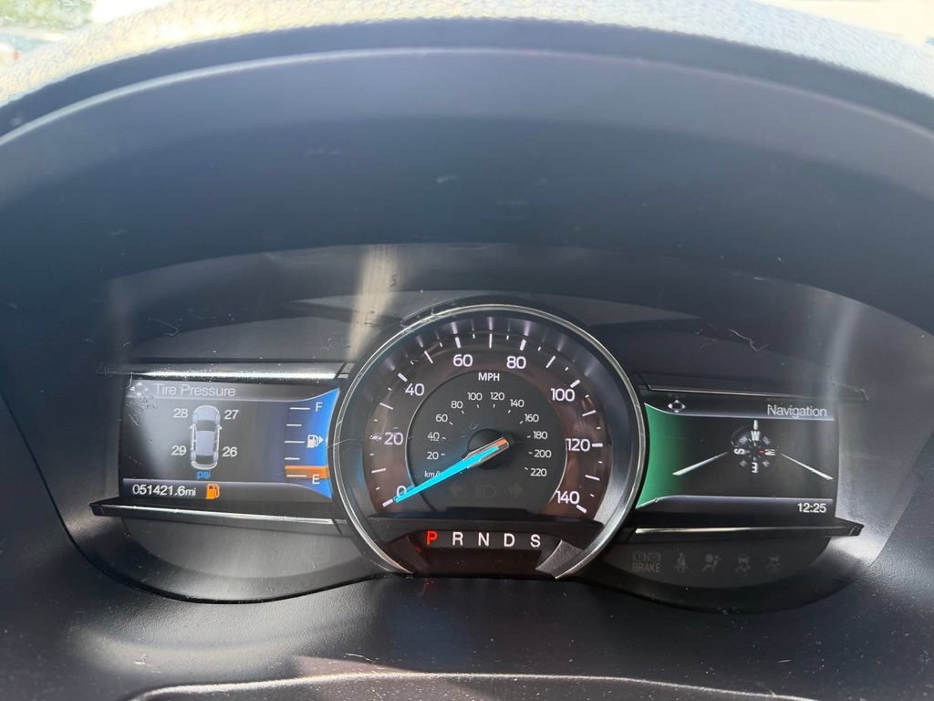 Certified 2018 Ford Explorer XLT w/ Equipment Group 202A AWD/4WD image 11