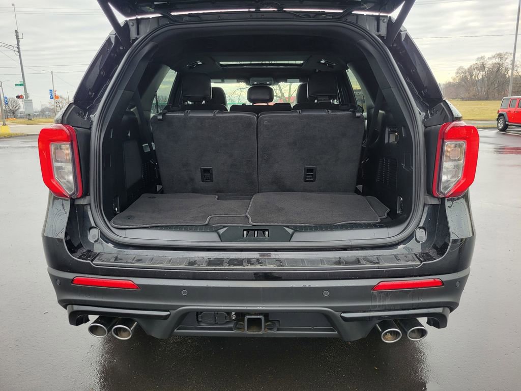 Certified 2022 Ford Explorer ST w/ Equipment Group 401A image 27