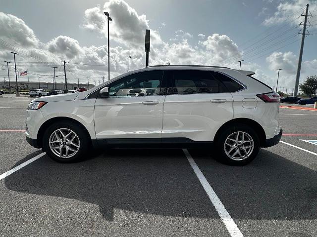 Certified 2022 Ford Edge SEL w/ Convenience Package AWD/4WD image 6