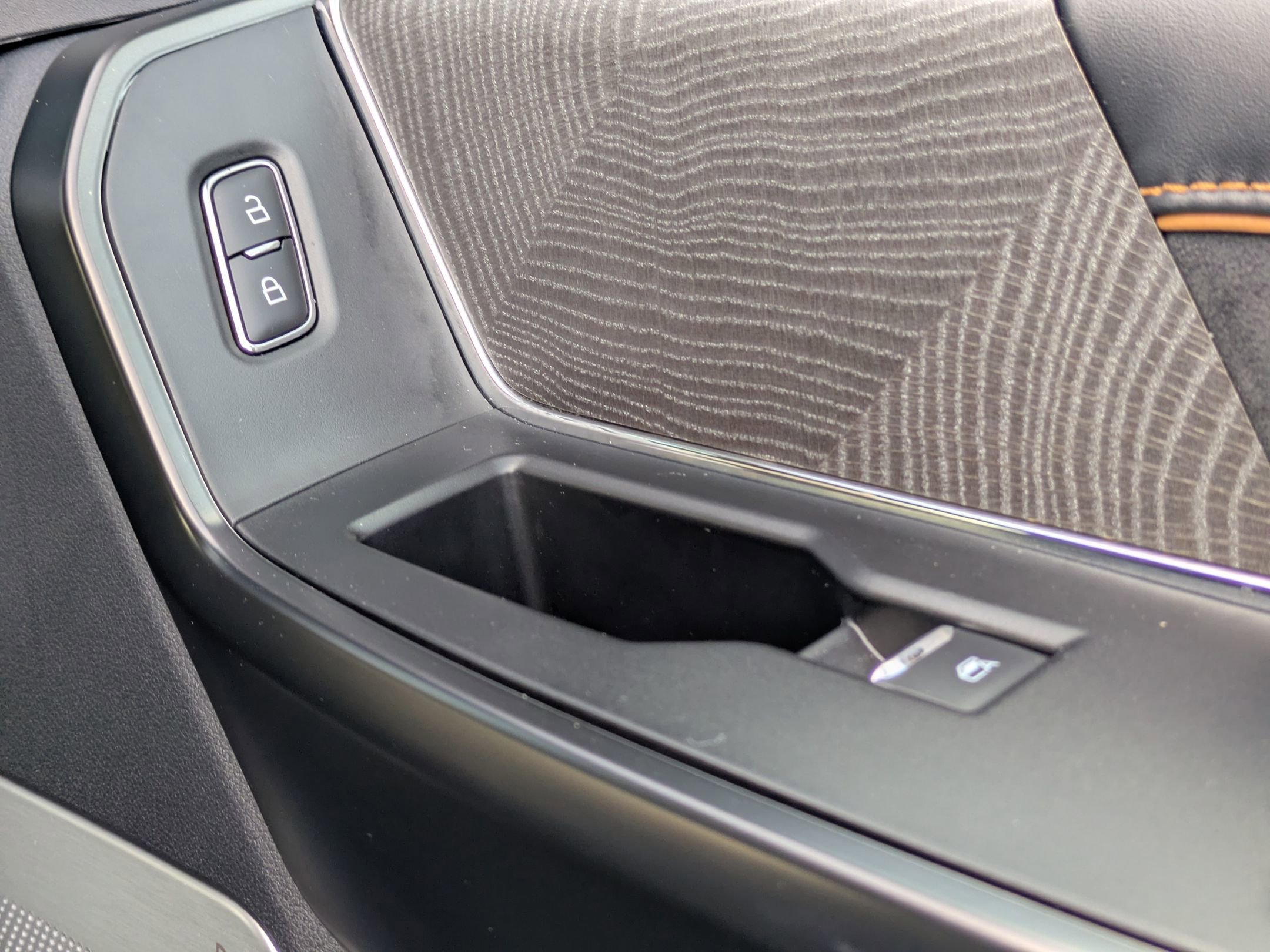 Certified 2024 Ford F250 Platinum image 40