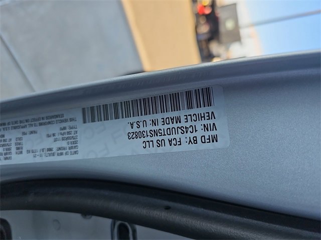 Used 2022 Jeep Wagoneer Series III w/ Flexible Seating Group image 34