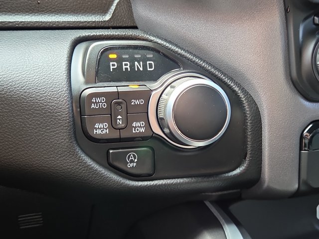 Used 2023 RAM 1500 Big Horn AWD/4WD image 25