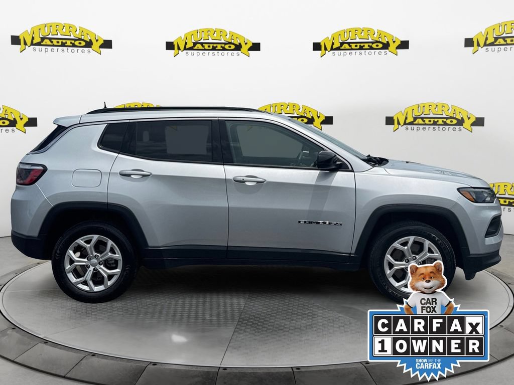 Used 2024 Jeep Compass Latitude AWD/4WD image 7