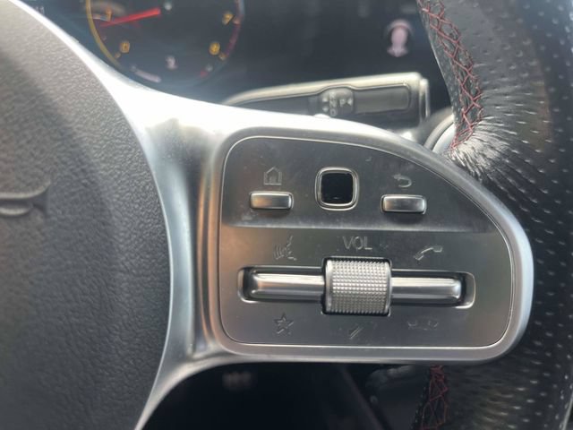 Used 2021 Mercedes-Benz GLB 250 image 23