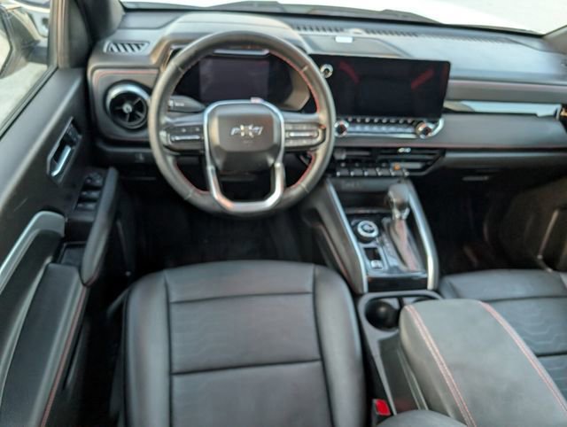 Used 2023 Chevrolet Colorado Z71 w/ Z71 Convenience Package 2 image 11