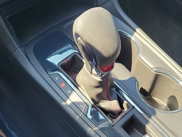 Used 2024 Chevrolet Equinox RS w/ LPO, Floor Liner Package FWD image 22