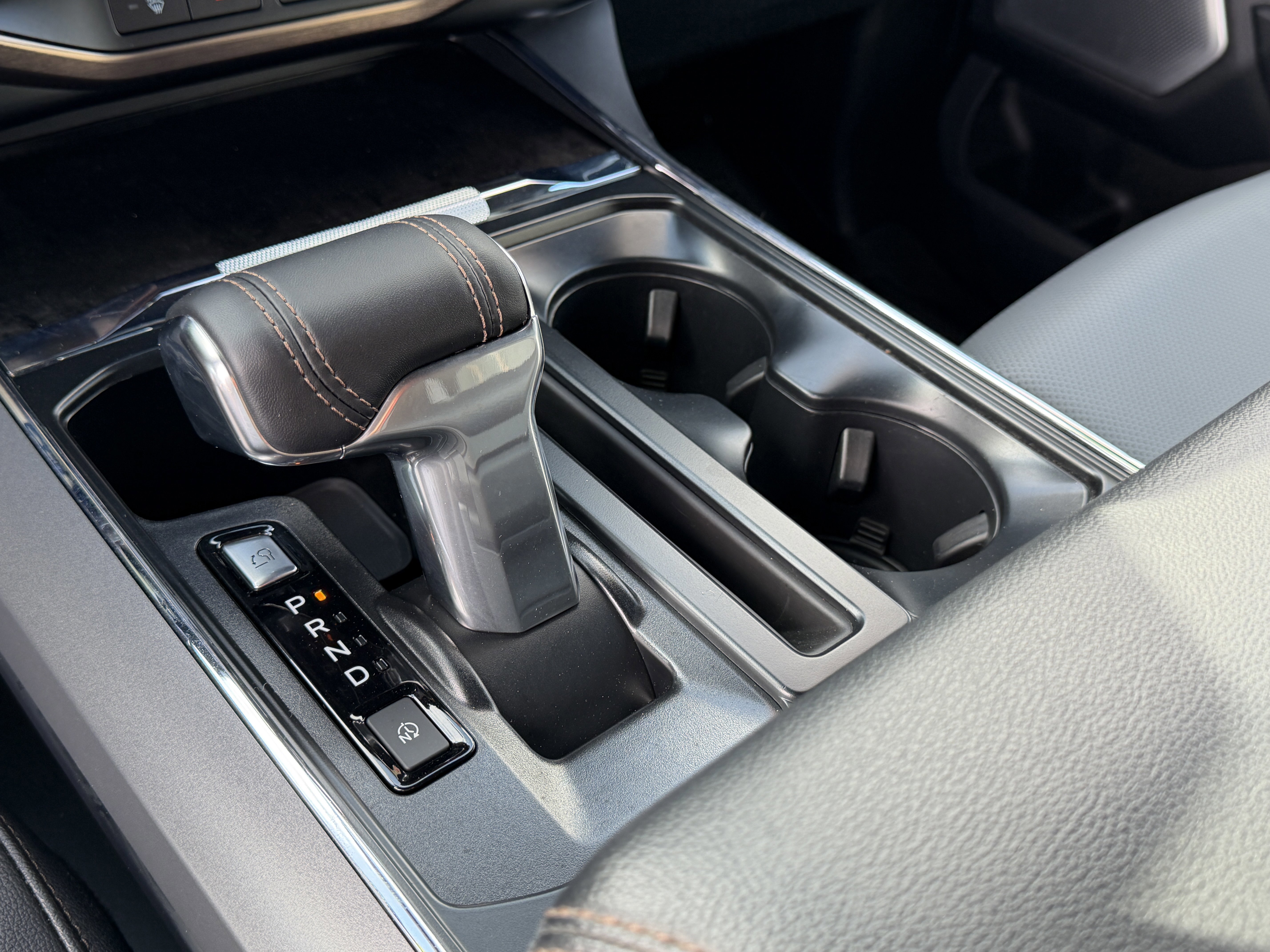 Certified 2023 Ford F150 Lightning Lariat w/ Equipment Group 511A High image 18