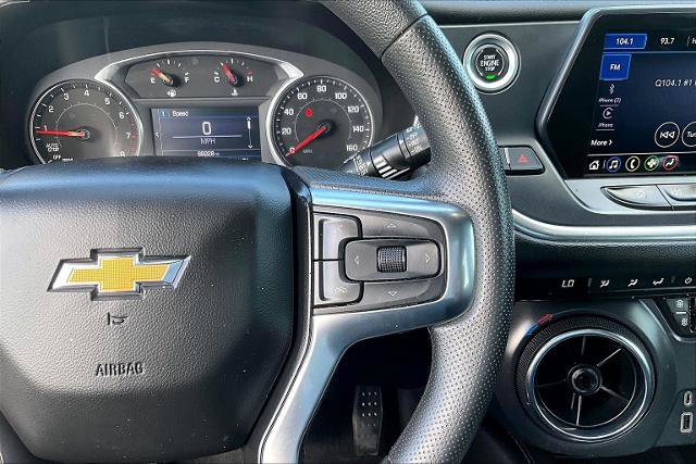 Used 2022 Chevrolet Blazer LT w/ Midnight/Sport Edition FWD image 19