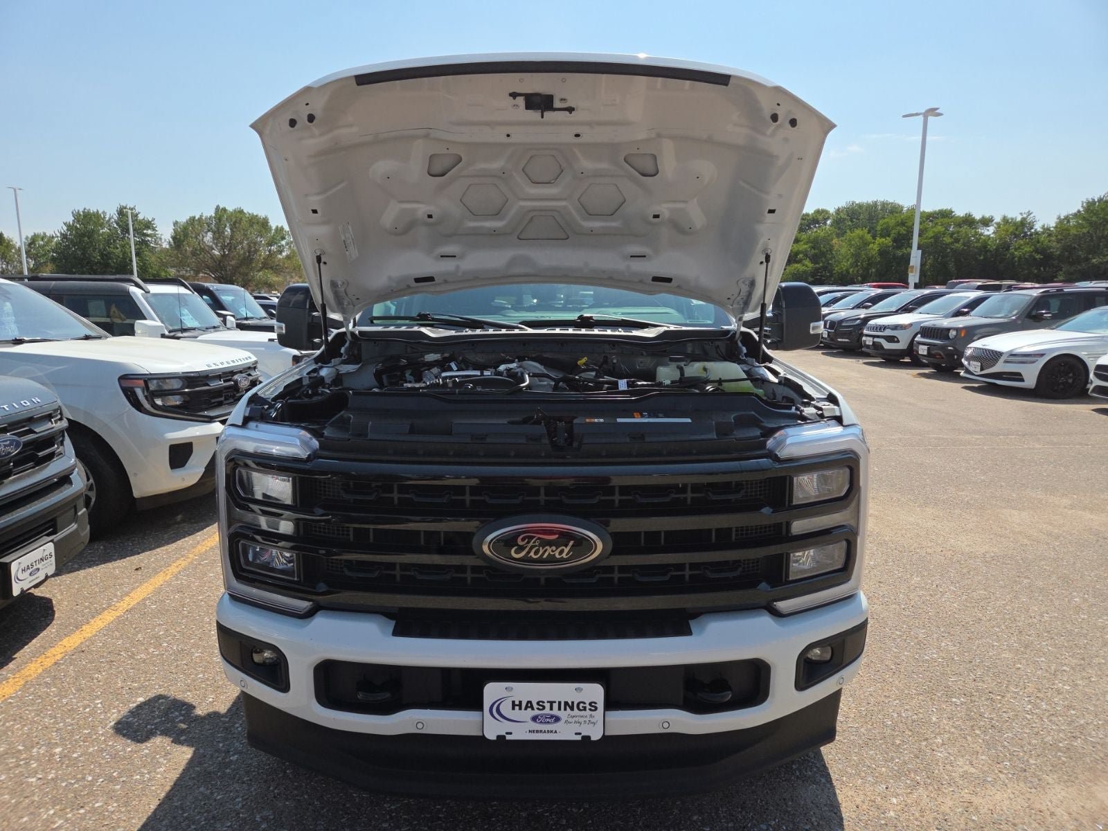 Certified 2024 Ford F250 Lariat w/ Lariat Ultimate Package AWD/4WD image 15