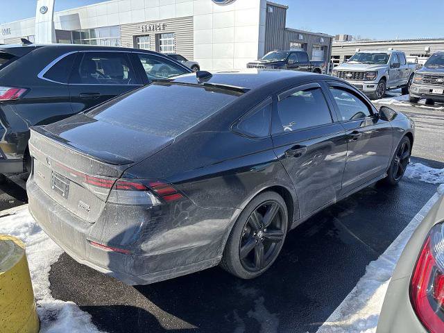 Used 2024 Honda Accord Sport image 4