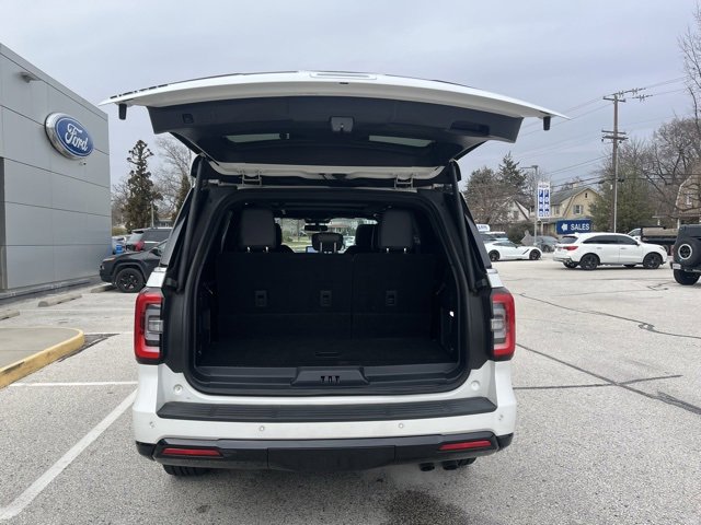 Certified 2022 Ford Expedition Limited image 14