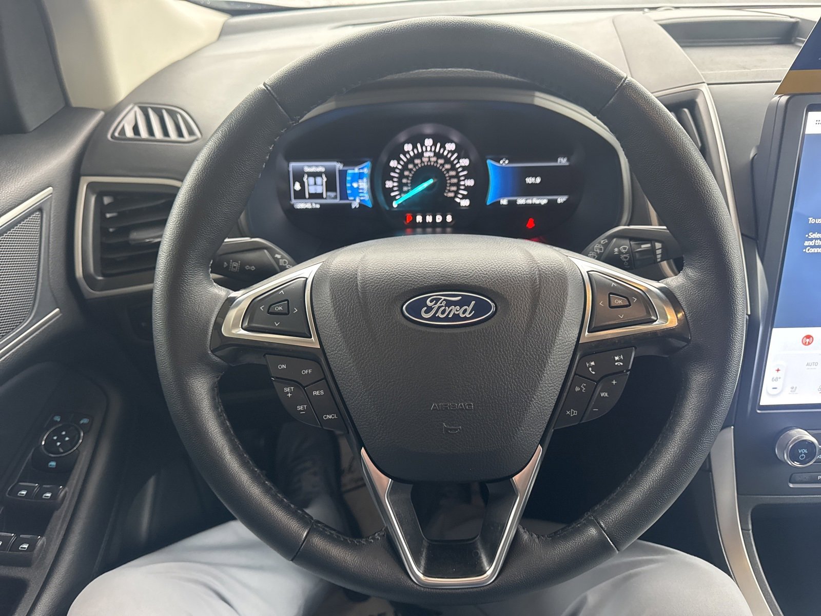 Certified 2024 Ford Edge SEL w/ Convenience Package image 26