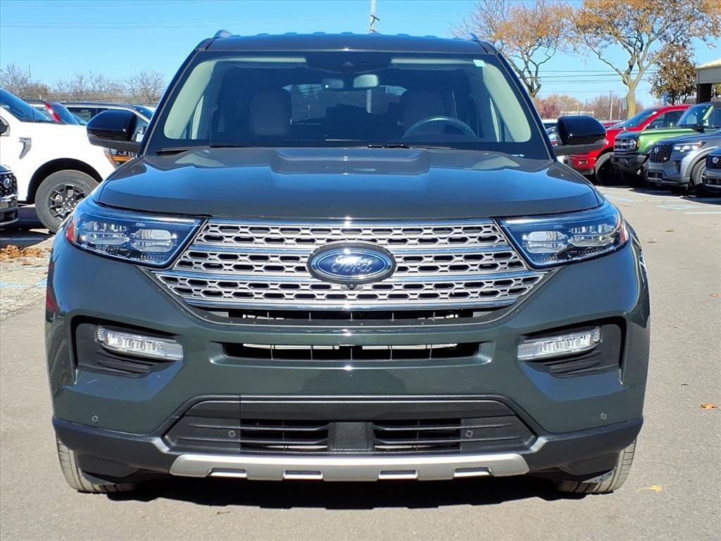 Certified 2023 Ford Explorer Limited w/ Equipment Group 301A image 8