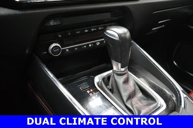 Used 2023 MAZDA CX-9 Carbon Edition image 12