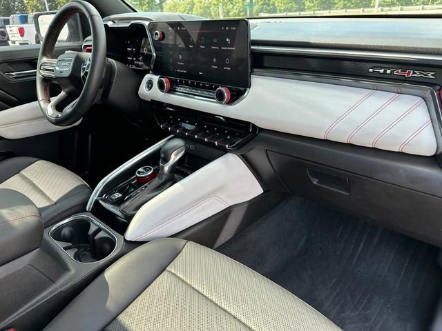 Used 2023 GMC Canyon AT4X AWD/4WD image 10