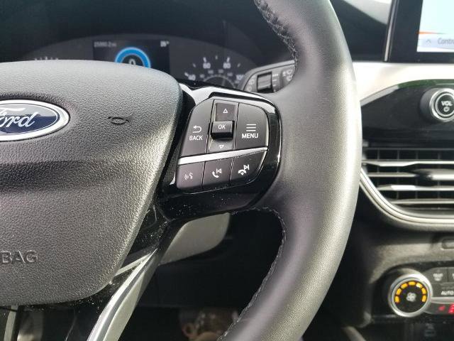 Certified 2022 Ford Escape SE w/ Cold Weather Package image 25