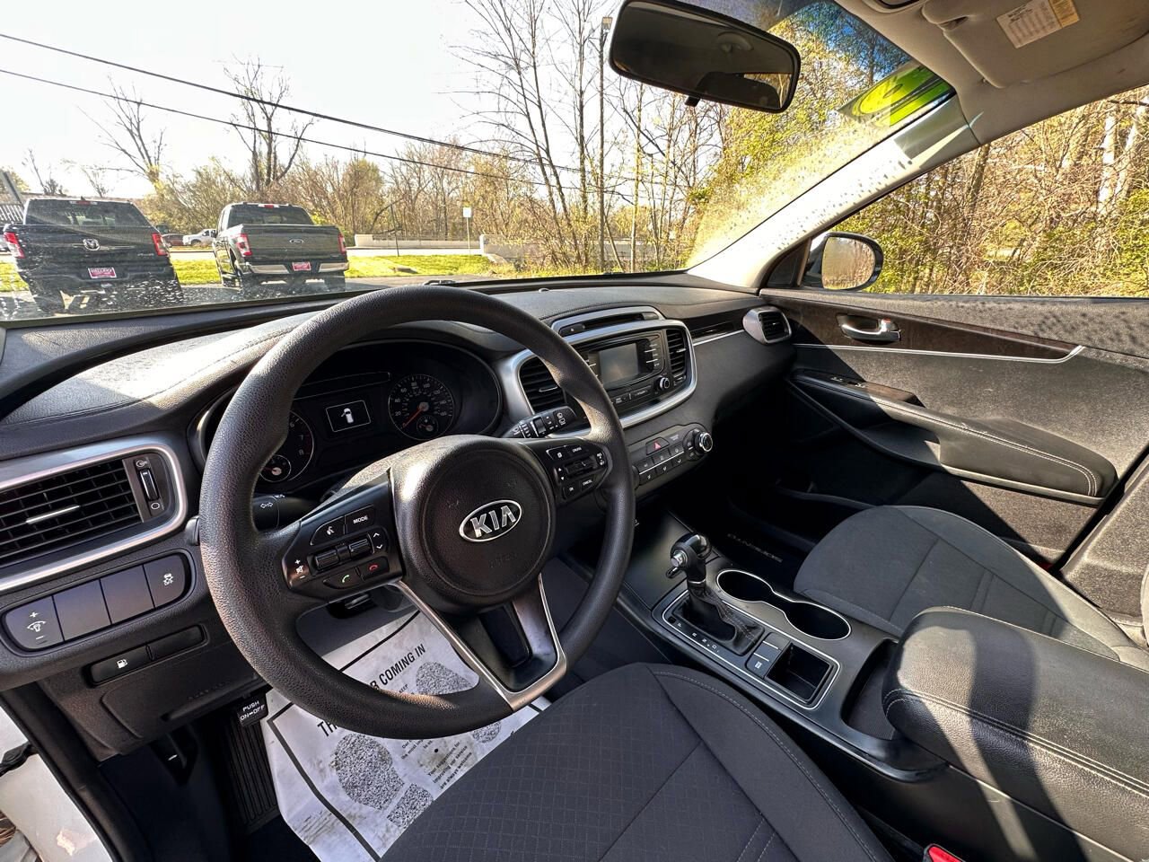 Used 2016 Kia Sorento LX image 13