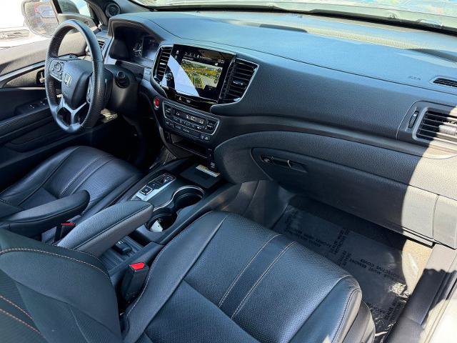 Used 2022 Honda Passport TrailSport image 35