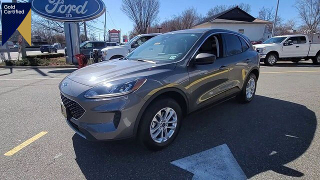 Certified 2022 Ford Escape SE w/ Cold Weather Package