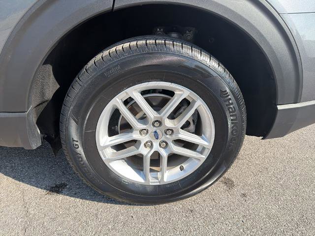 Certified 2025 Ford Explorer Active w/ Active Comfort Package RWD image 22