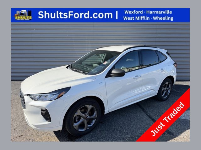 Certified 2023 Ford Escape ST-Line w/ Tech Pack #1 AWD/4WD image 1