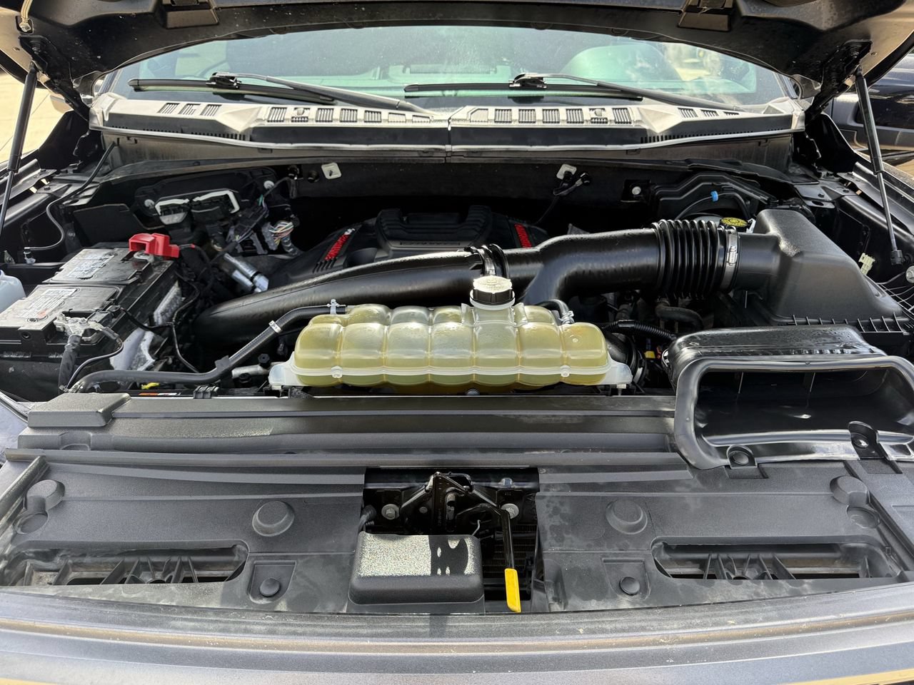 Certified 2019 Ford F150 Raptor w/ Equipment Group 802A Luxury AWD/4WD image 28