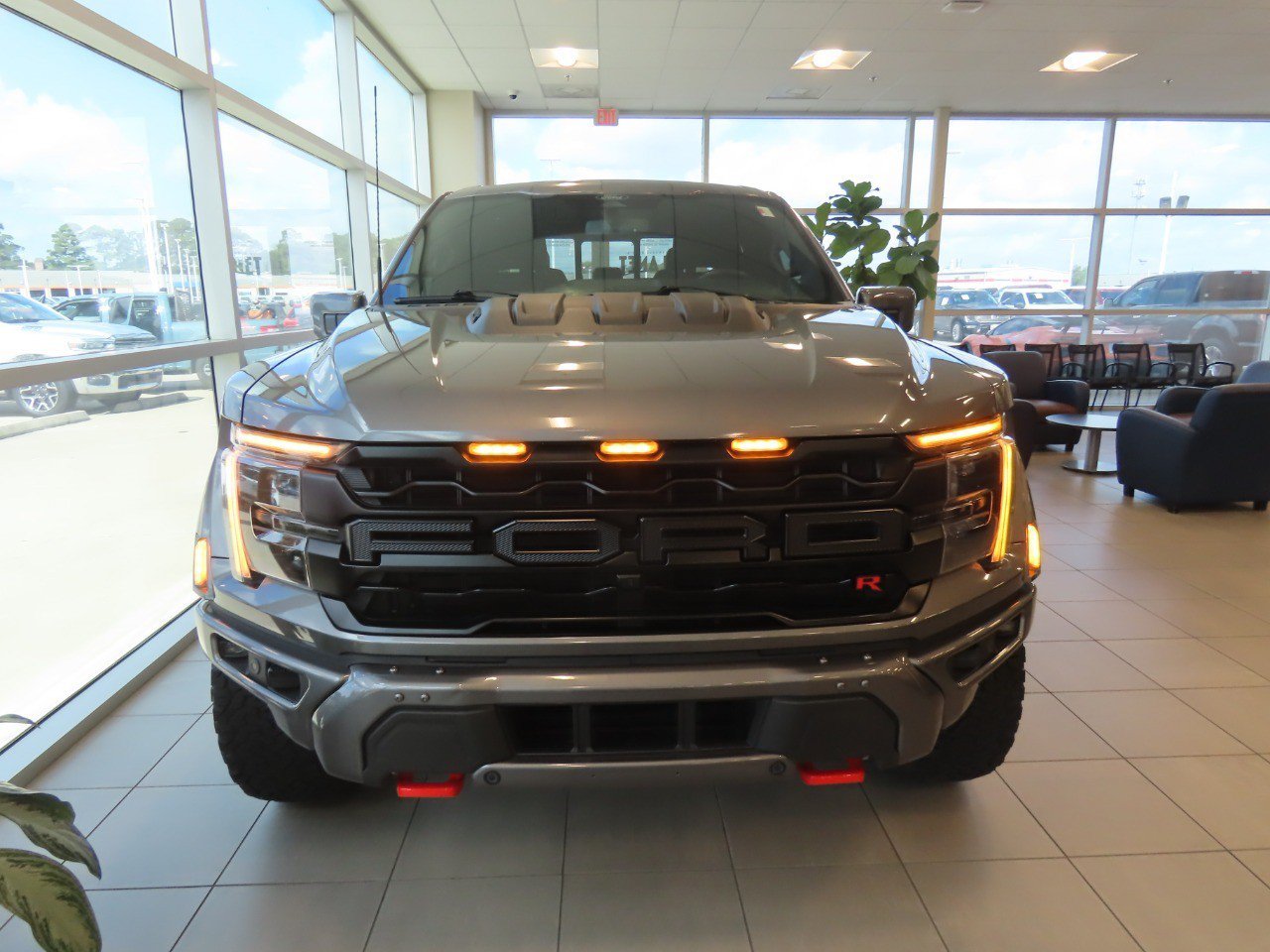 Certified 2024 Ford F150 Raptor w/ Equipment Group 803A Raptor R AWD/4WD image 4