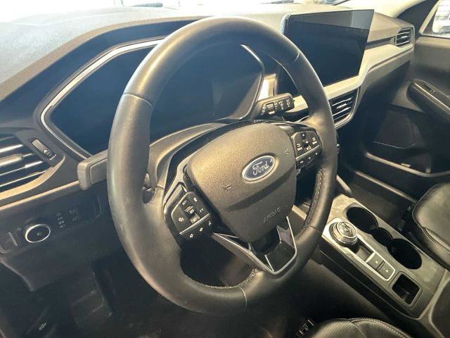 Certified 2024 Ford Escape Platinum image 9