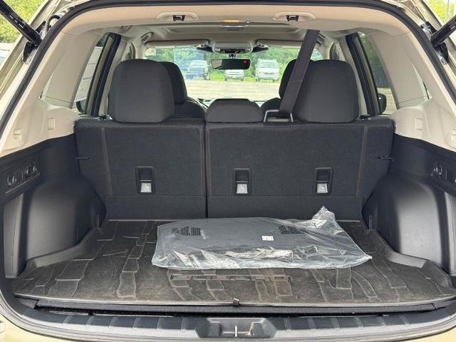 Used 2024 Subaru Forester Premium AWD/4WD image 4