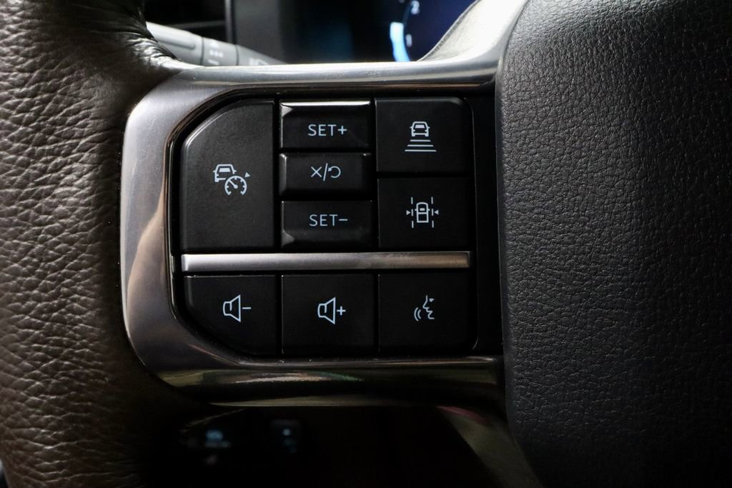 Certified 2025 Ford F150 King Ranch AWD/4WD image 28