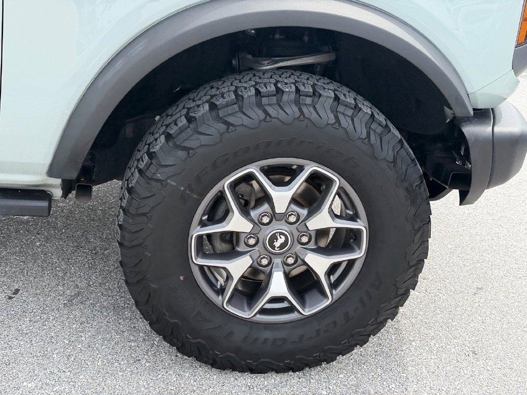 Certified 2023 Ford Bronco Badlands AWD/4WD image 9