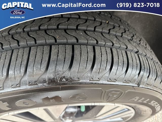 Used 2021 Nissan Rogue SV image 14