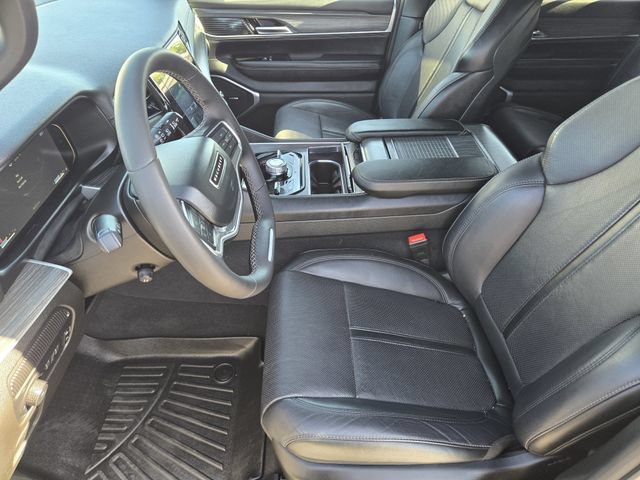 Used 2024 Jeep Wagoneer Series II w/ Advanced All Terrain Group AWD/4WD image 12