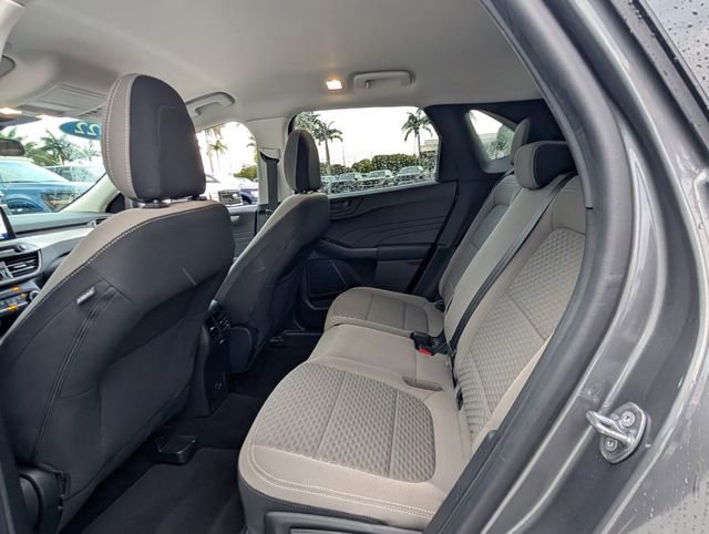Certified 2022 Ford Escape SE FWD image 10