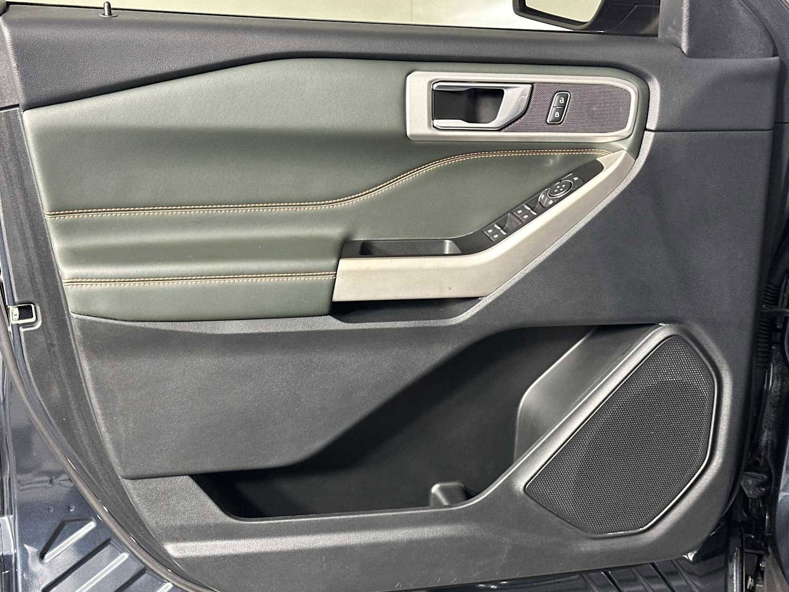 Certified 2022 Ford Explorer Timberline image 10