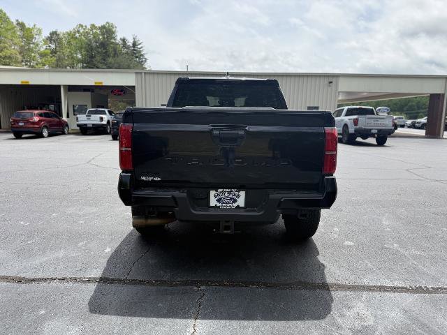 Used 2024 Toyota Tacoma TRD Off-Road AWD/4WD image 7