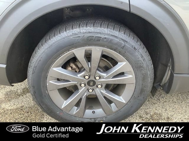 Certified 2023 Ford Explorer XLT w/ Equipment Group 202A AWD/4WD image 37