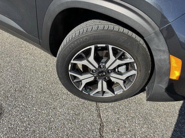 Used 2021 Kia Seltos EX image 38