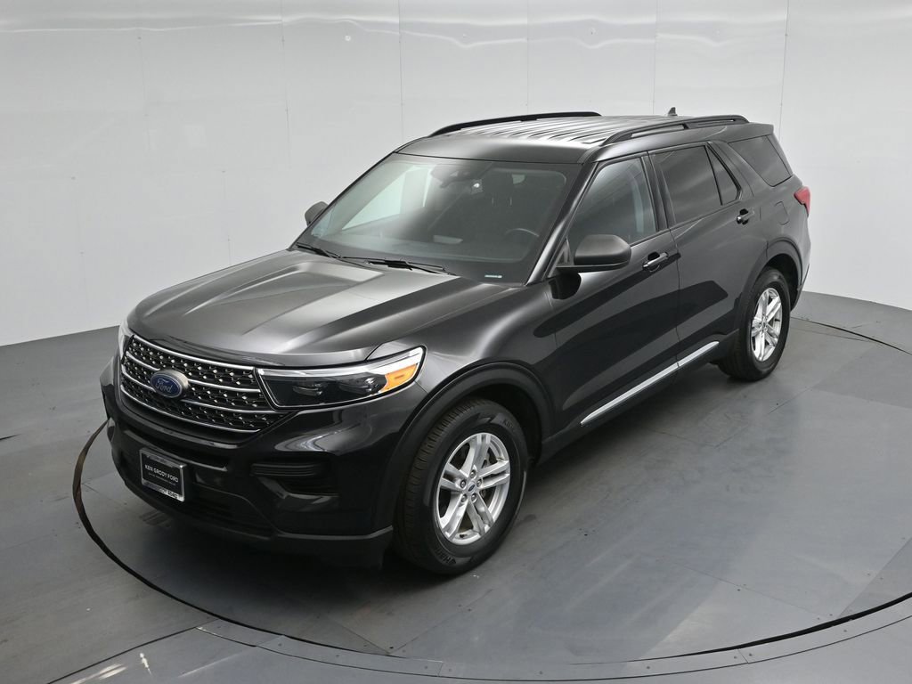 Certified 2022 Ford Explorer XLT image 40