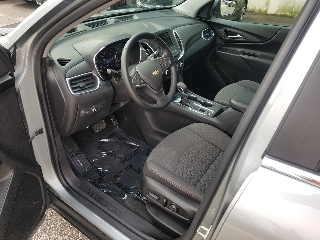 Used 2024 Chevrolet Equinox LT FWD image 9