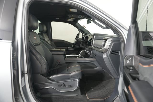 Certified 2024 Ford F250 Platinum image 36