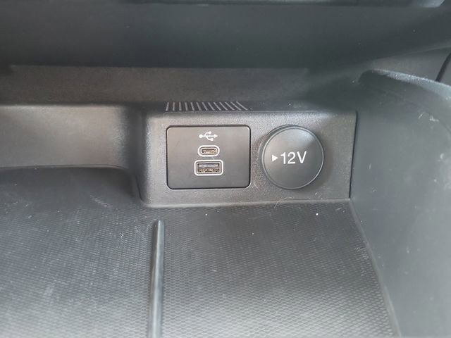 Certified 2024 Ford Escape ST-Line w/ Tech Pack #1 AWD/4WD image 21