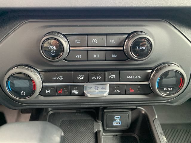 Certified 2025 Ford Bronco Outer Banks AWD/4WD image 36