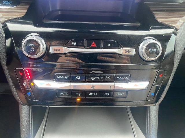 Certified 2023 Ford Explorer Limited AWD/4WD image 22