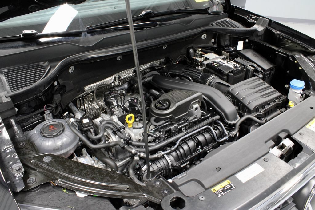 Used 2024 Volkswagen Taos S AWD/4WD image 18