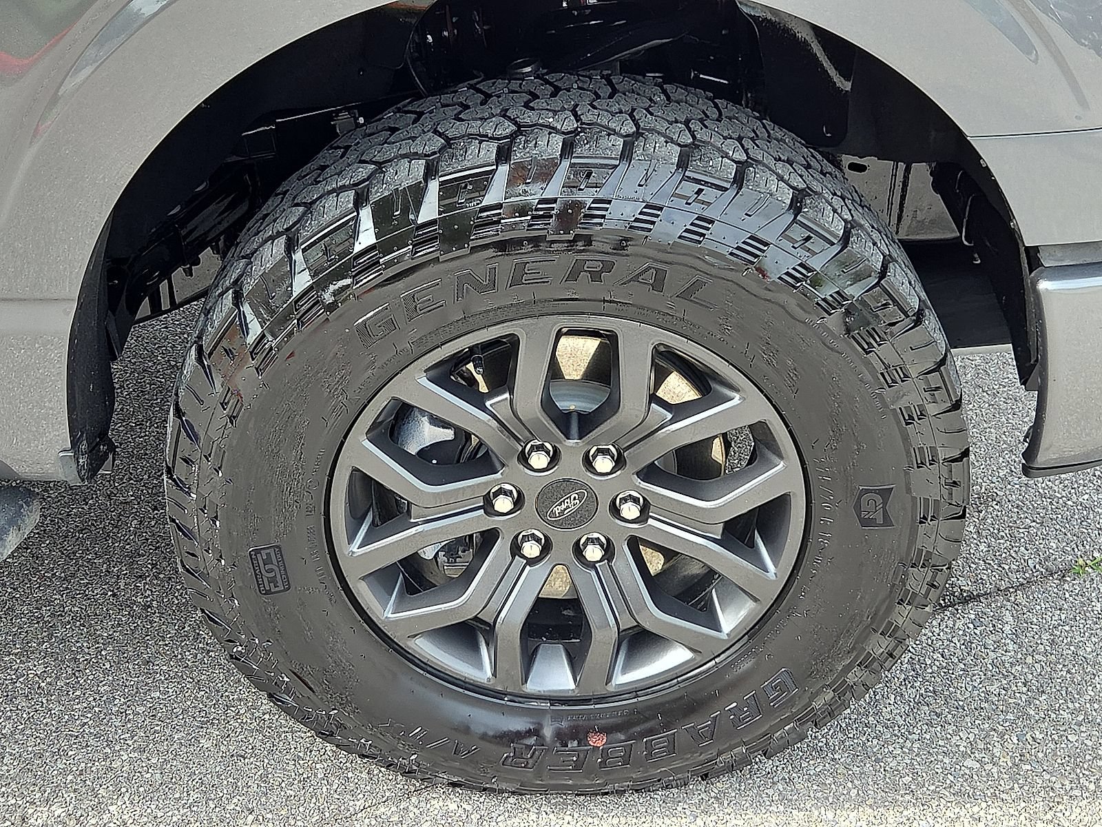 Certified 2024 Ford F150 Tremor AWD/4WD image 7