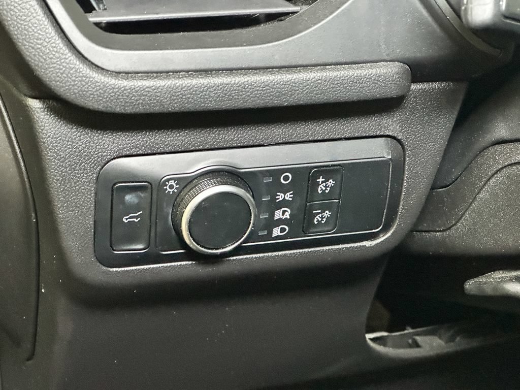 Certified 2024 Ford Escape Active AWD/4WD image 25
