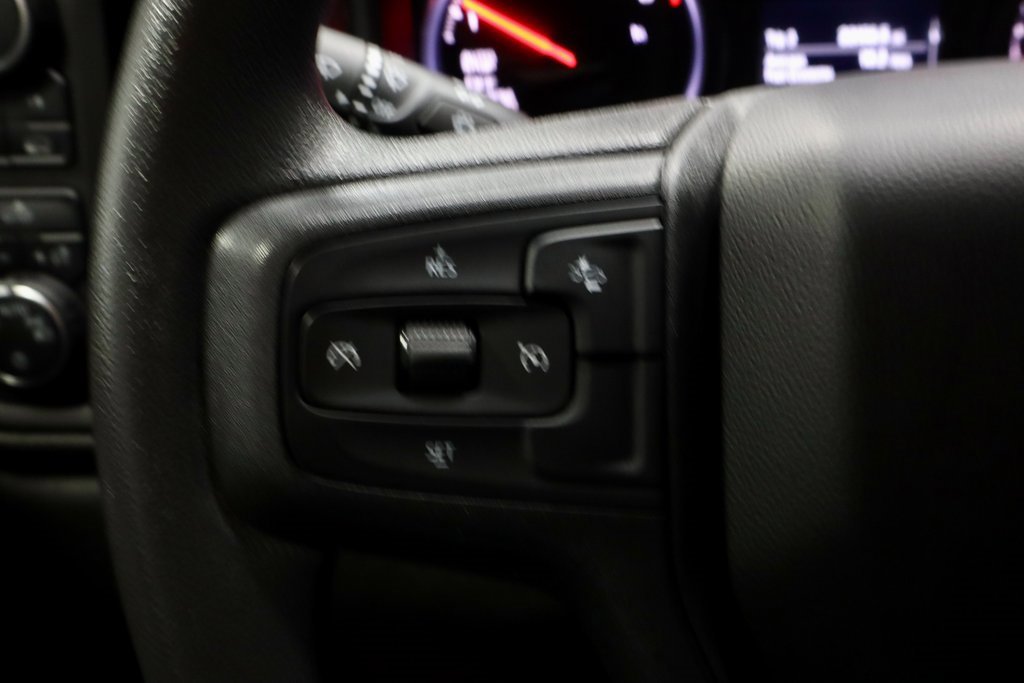 Used 2023 Chevrolet Silverado 1500 Custom image 26